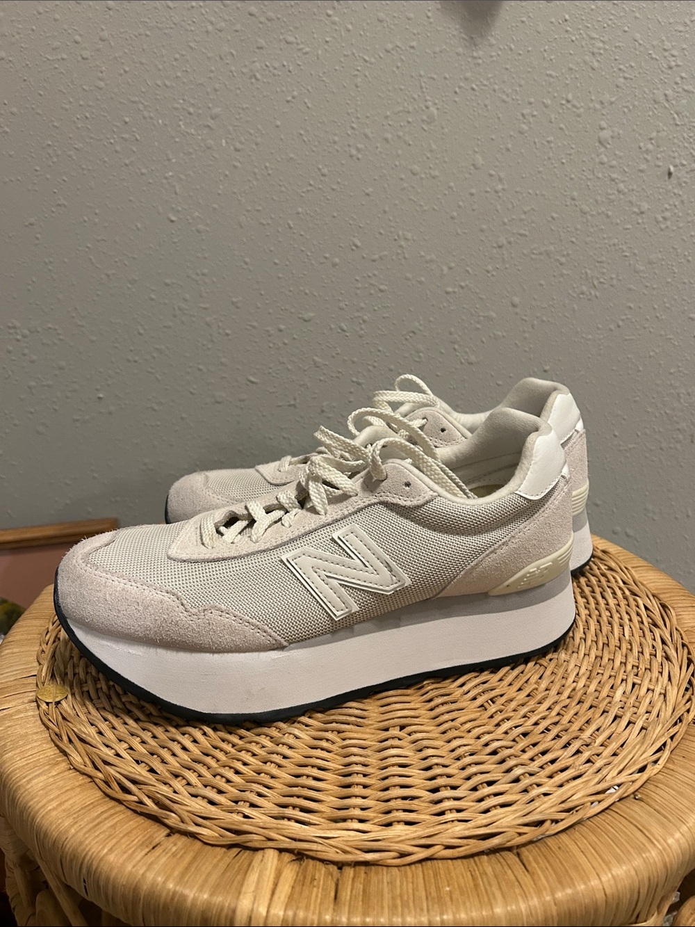 New Balance 515H Platform Sneakers Beige Cream